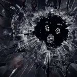 Autor de “Black Mirror” usó ChatGPT para escribir un guión y todo salió terrible Creador de “Black Mirror” usó ChatGPT para escribir un guion
