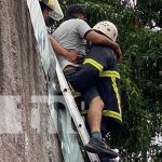 Foto: Joven obrero recibe descarga eléctrica en Juigalpa / TN8