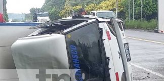 Foto: Robo de celular en medio de un accidente en Carretera Vieja a León / TN8