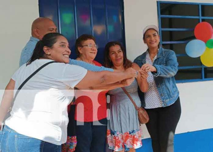 Alcaldía de Managua entregó una vivienda en el Barrio Anexo Valle Dorado, D-II