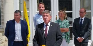 Foto: Gobierno promueve lazos en celebración en Flandes / Cortesía