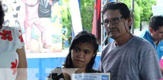 Entregan certificados a artesanos y emprendedores de Monimbó