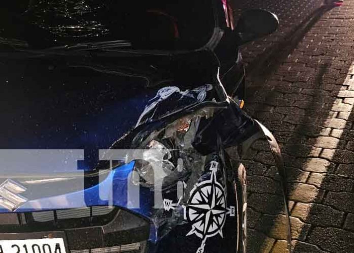 Foto: Conductor irresponsable provoca caos en Jalapa con accidente de tránsito / Cortesía