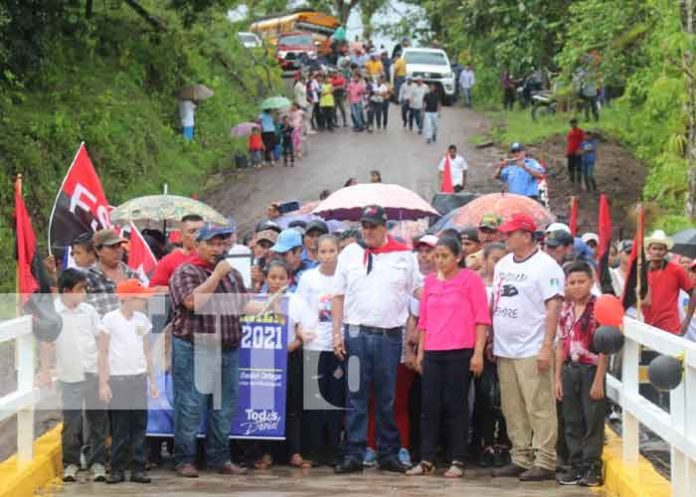1 Foto: Entregan puente que lleva alegría a pobladores de la cooperativa Unión Labú en Siuna / TN8