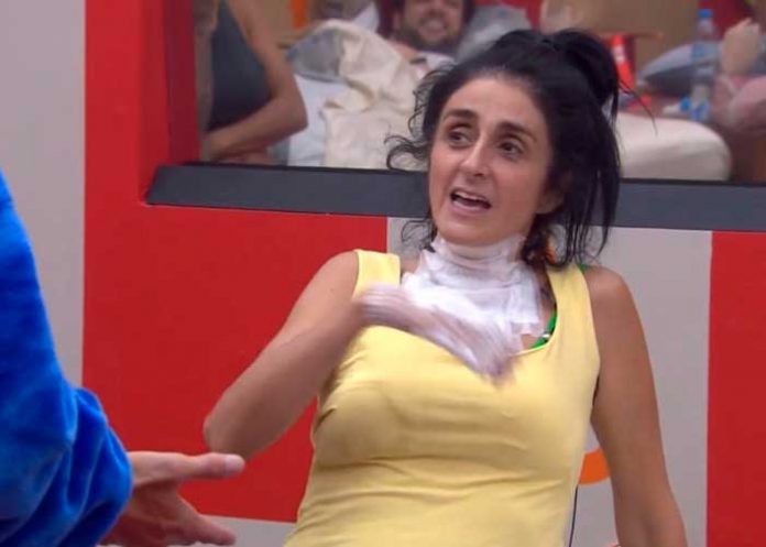 Bárbara Torres casi queda frita en la cocina de 