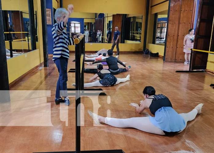 1 Escuela de Bellas Artes en León: Cultivando el arte y la cultura