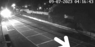 Aseguran que motociclista choca por culpa de un fantasma en Guatemala (Video)