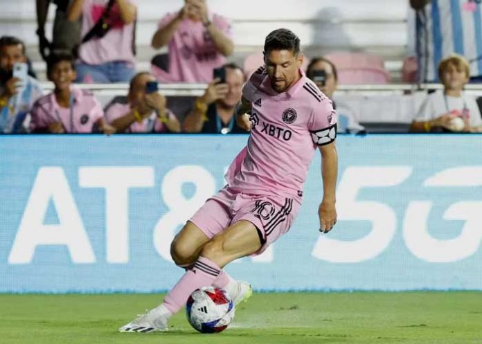 1 Foto: ¡Debut con golazo incluido! Así fue el primer partido de Messi con el Inter Miami / Cortesía