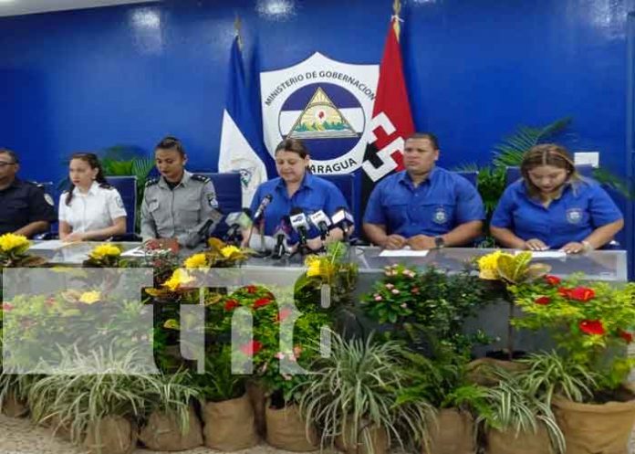 MIGOB se capacita con la Cartilla “Familias Seguras en el Hogar” 