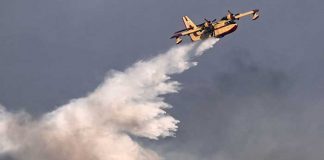 Aeronave cisterna se estrella mientras controlaba incendios forestales en Grecia