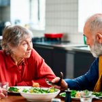 Recomendaciones sobre alimentos a evitar después de los 60 años Recomendaciones sobre alimentos a evitar después de los 60 años