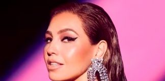 Thalía afirma que la edad es un número y lo demuestra con sensuales fotos