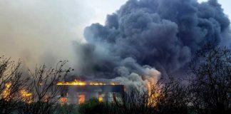 Un anciano muerto y otra avioneta estrellada por los incendios en Italia y Grecia