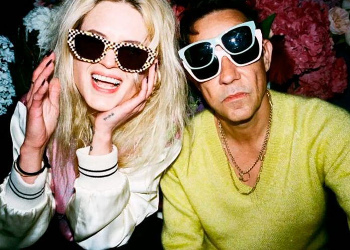 Regresa después de 7 años, la banda The Kills con dos sencillos