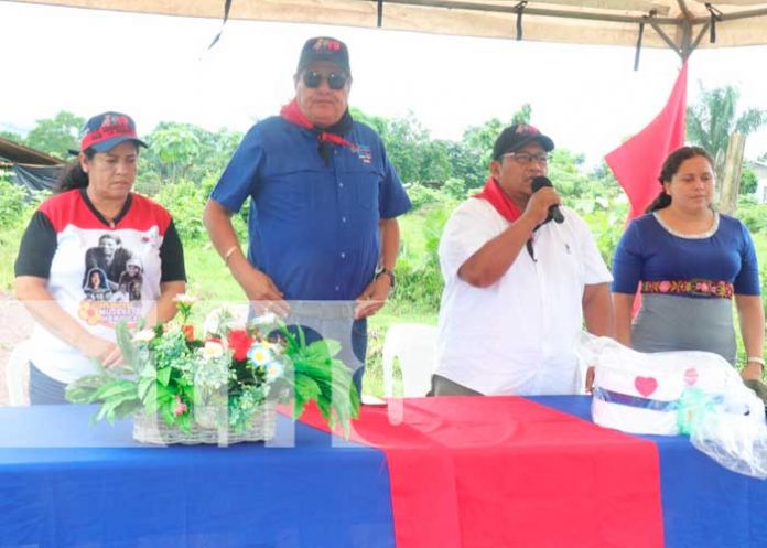 132321 Foto: Siuna recibe beneficio de 50 lotes de terreno gracias al Proyecto Bismarck Martínez, restituyendo de esta forma los derechos de lugareños / TN8