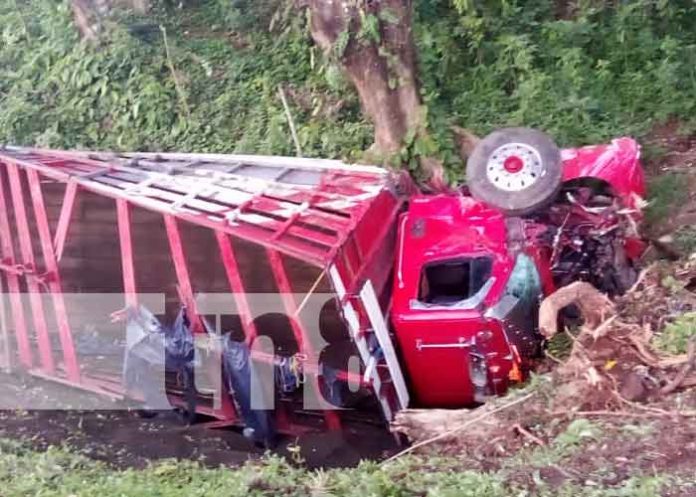 Foto: Luto y dolor embarga a Bluefields tras fatal accidente de tránsito en Chontales / TN8