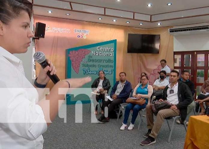 Desarrollan taller de innovación y creatividad para docentes en el INATEC