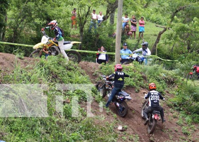 2 Foto: Adrenalina pura en evento de motos en San Ramón, Matagalpa / TN8