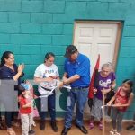 Gobierno de Nicaragua entrega vivienda a familia que sufrió un incendio en Siuna Foto: Gobierno de Nicaragua entregan vivienda a familia que sufrió un incendio en Siuna / TN8