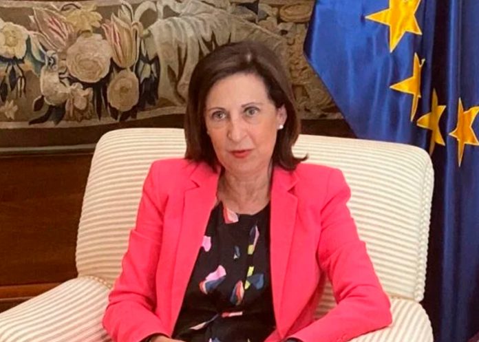 España se posiciona en contra del envío de bombas de racimo de EEUU a Ucrania