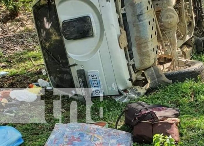 Foto:Rivas: Menor de once meses fallecida y cinco personas lesionadas en accidente / TN8