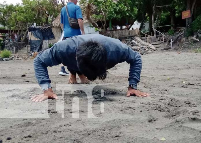 Foto: Jóvenes de Ometepe, saludan el 44/19 con evento deportivo / TN8