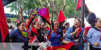 MINED celebra en Managua los 44 años de Revolución con música y orgullo