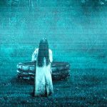 «Video» Joven disfrutaba película de terror y es poseída por un demonio Terrorífico video de mujer poseída