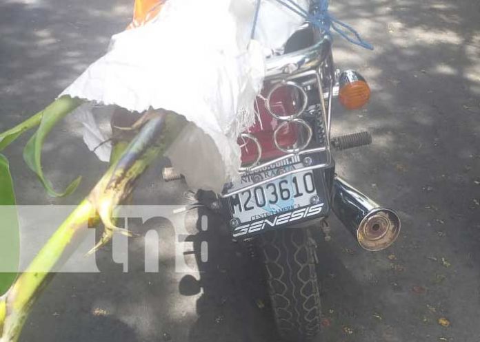 Foto: ¡Vuelco trágico en Managua! Caponero pierde control con pasajera a bordo / TN8