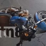 Por conducir de forma temeraria levantan a motociclistas en Managua Por conducir de forma temeraria levantan en el aire a motociclistas en Managua