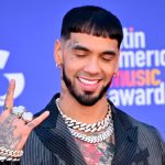Acusan a Anuel de haber abusado a una «chavala» cuando ella era menor de edad Acusan a Anuel de haber abusado a una "chavala" cuando ella era menor de edad