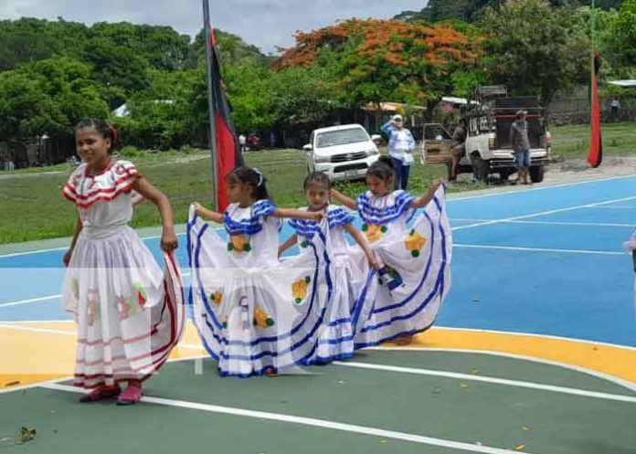 Foto: Inauguran mejoras en cancha deportiva de Ometepe / TN8