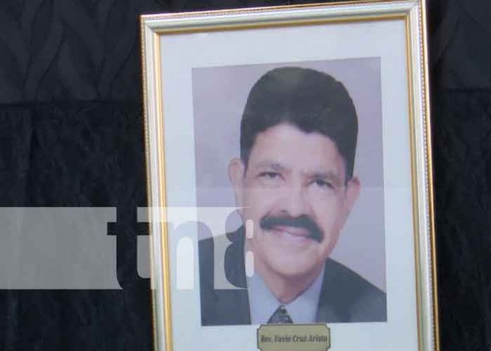 Foto: Toda Nicaragua se conmueve tras la muerte del pastor Favio Arista / TN8