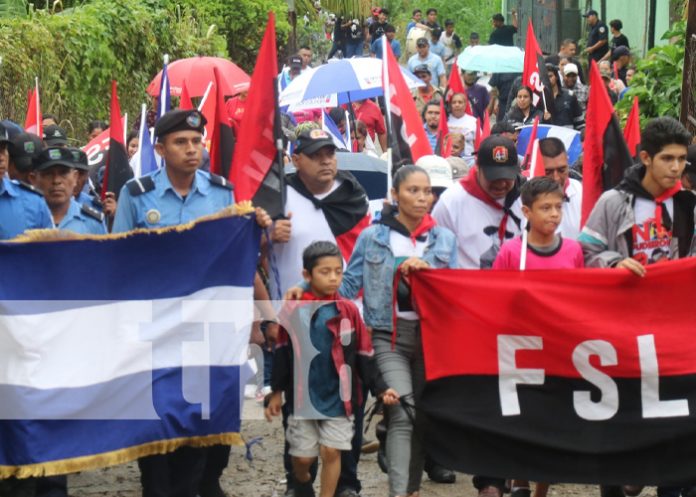 Foto: Bluefields, Siuna y León se unen en la caminata de la revolución sandinista / TN8