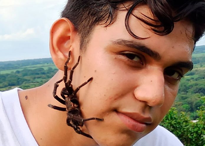 Movimiento Ambientalista Guardabarranco publicó el podcast del famoso tiktoker nicaragüense Iván Explore, reconocido por sus Expediciones. Movimiento Ambientalista Guardabarranco publicó el podcast del famoso tiktoker nicaragüense Iván Explore, reconocido por sus Expediciones.