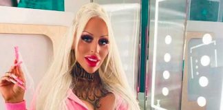 Gasta miles en cirugías para parecerse a Barbie