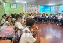 Foto: Regreso a clases en Managua / TN8