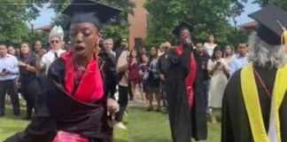 Joven se pelea con su maestra en plena graduación