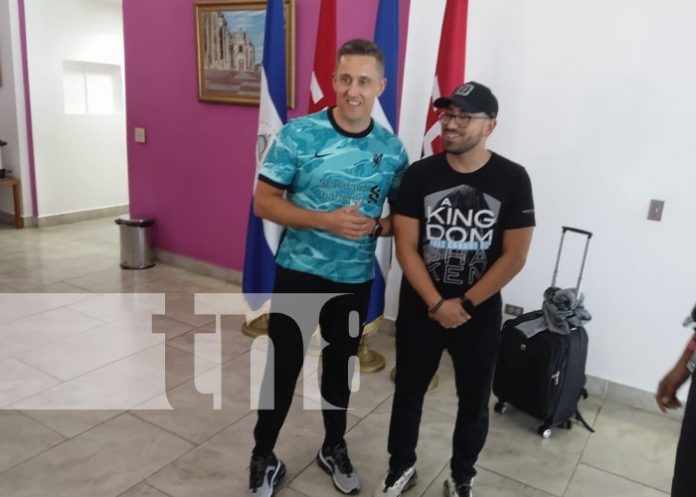 Foto: Evangelista Nathan Morris llega a Nicaragua / TN8