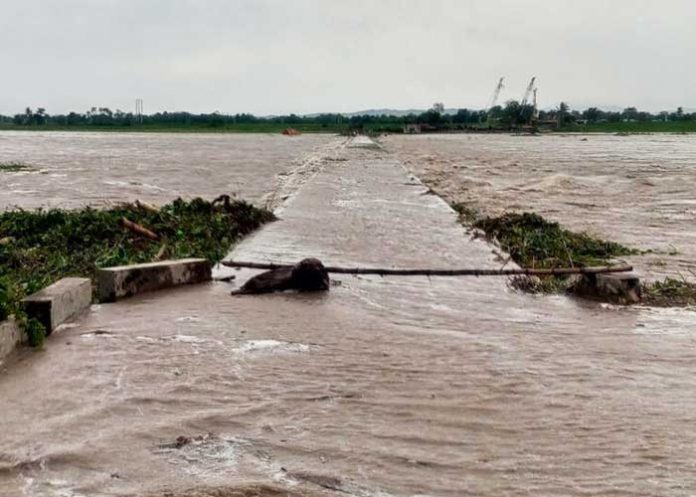Dos muertos en Filipinas por el tifón Doksuri