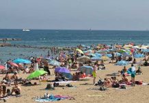 Por el terrible calor: El mar alcanza una temperatura histórica en España El mar alcanza una temperatura récord en España