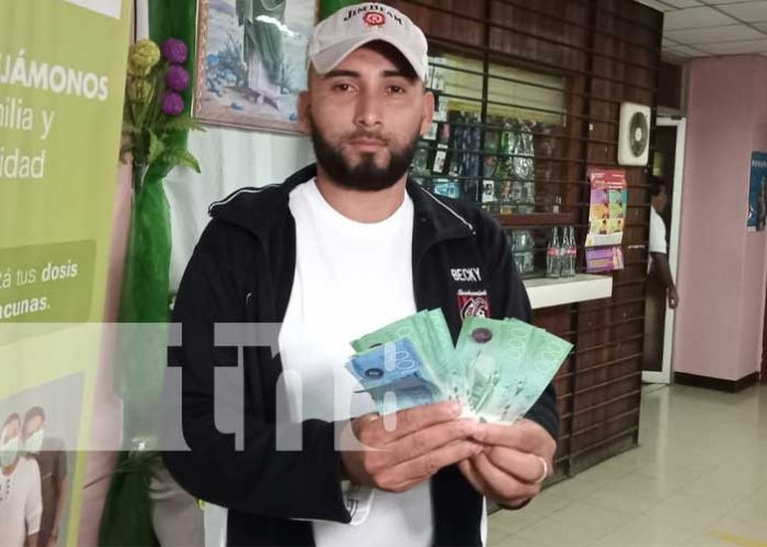 Foto: Adelantan pago a trabajadores del Estado en Nicaragua / TN8