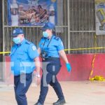 Policía Nacional investiga la muerte de ciudadano frente a un bar en Managua Hombre perece frente a un bar en Managua