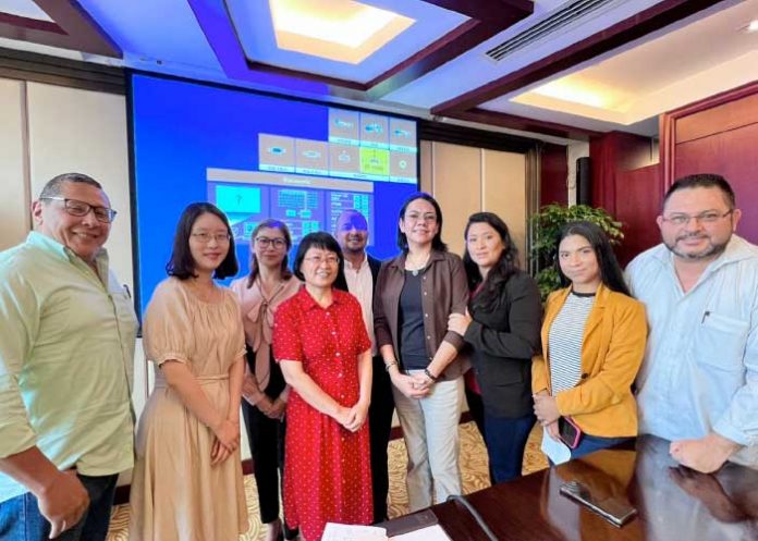 Delegación de Nicaragua en China recibe seminario sobre estrategias de comunicación