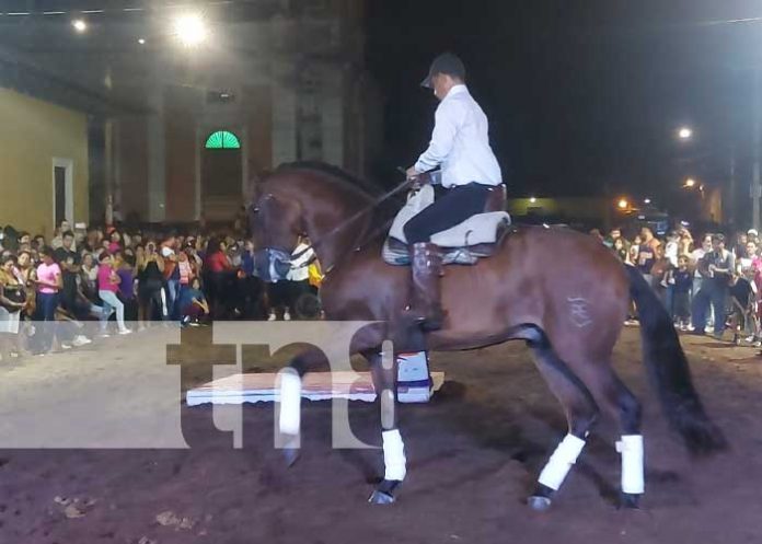 Foto: ¡Noche de Gala! Realizan 
