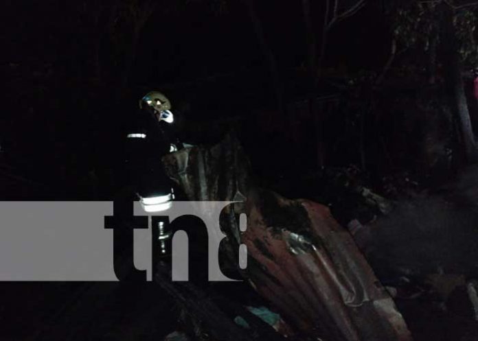 Humilde vivienda es reducida a cenizas en el barrio Nuevo Amanecer de Matagalpa