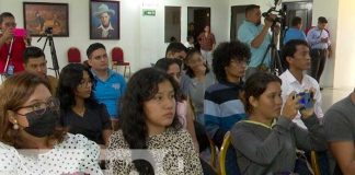 Programa con experto en el idioma inglés del INATEC