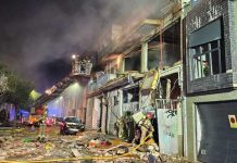 Una persona muerta y 14 heridos por fuerte explosión en edificio de España