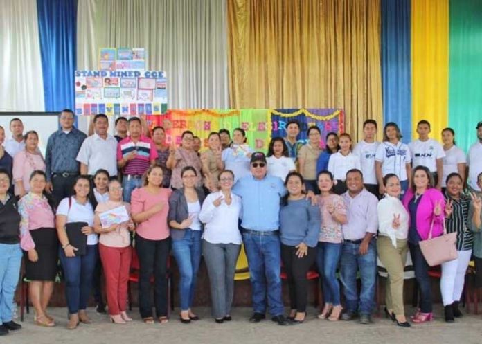 14 Cartillas contribuyen a la Convivencia Armoniosa en la Familia