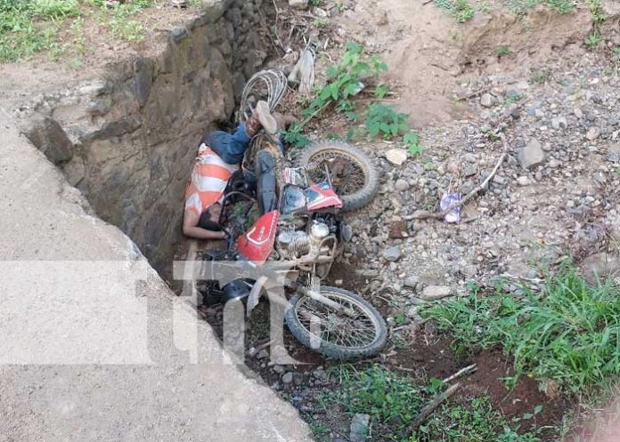 1 Foto: Trágica muerte de un motociclista, originario de la Comunidad de Veracruz del Zapotal, en el Departamento de Rivas/TN8